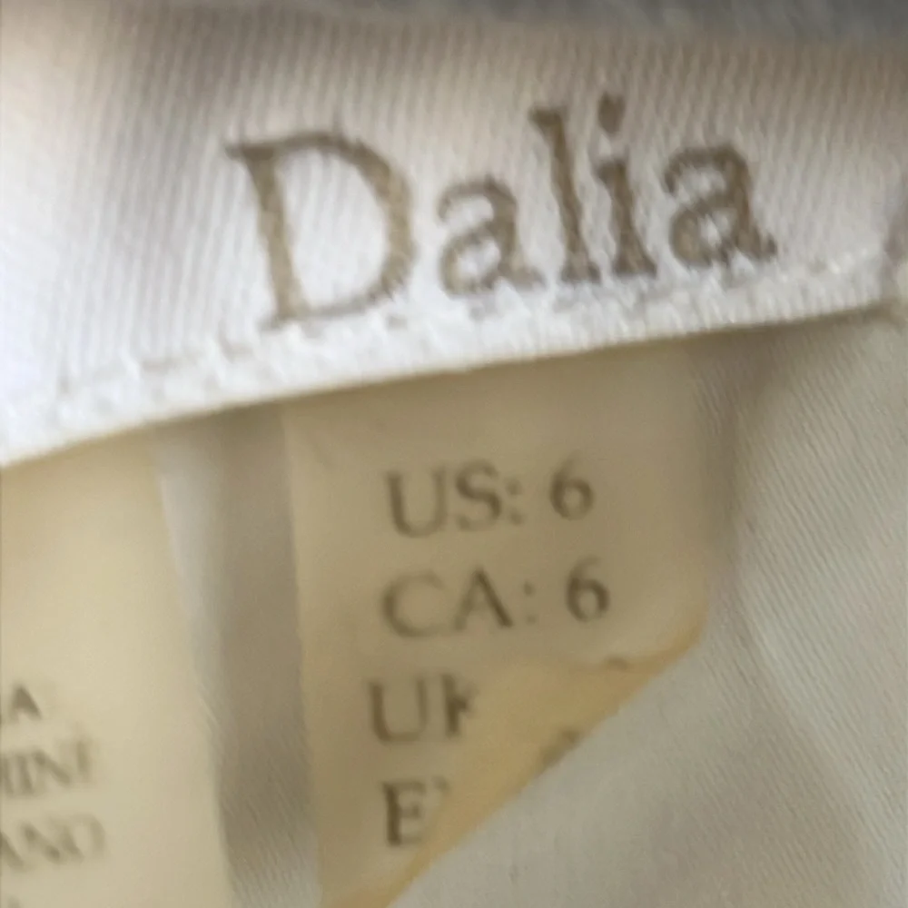 Dalia Elegant Silver Shimmer Sleeveless Dress with pockets size 6 - Picture 3 of 10